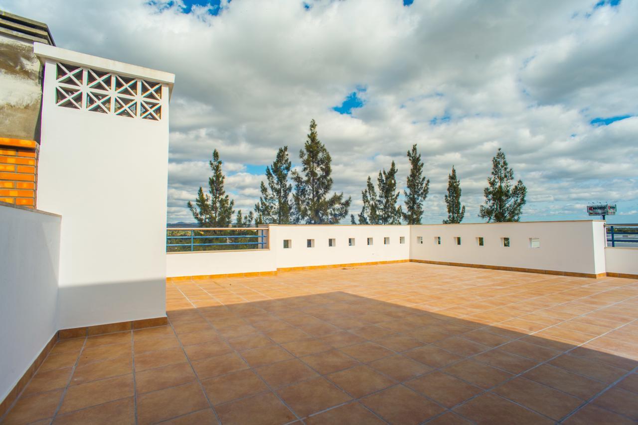 Pegada By Algartur